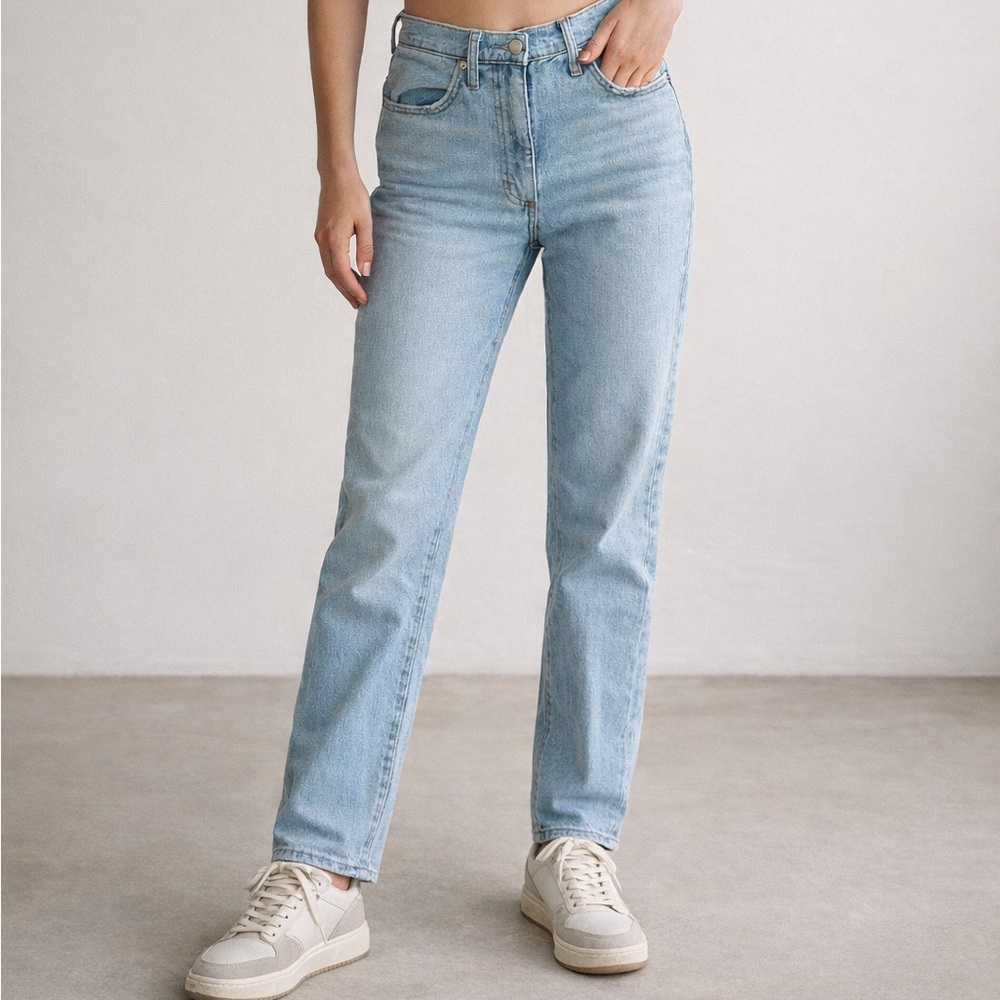 Universal Thread Light Blue High-Rise Straight Jeans